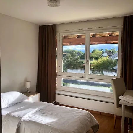 Bistro 33 Hotel Commugny